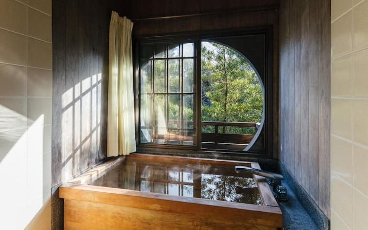Daimaru Besso Ryokan in Fukuoka, Japanese style hotel with private onsen