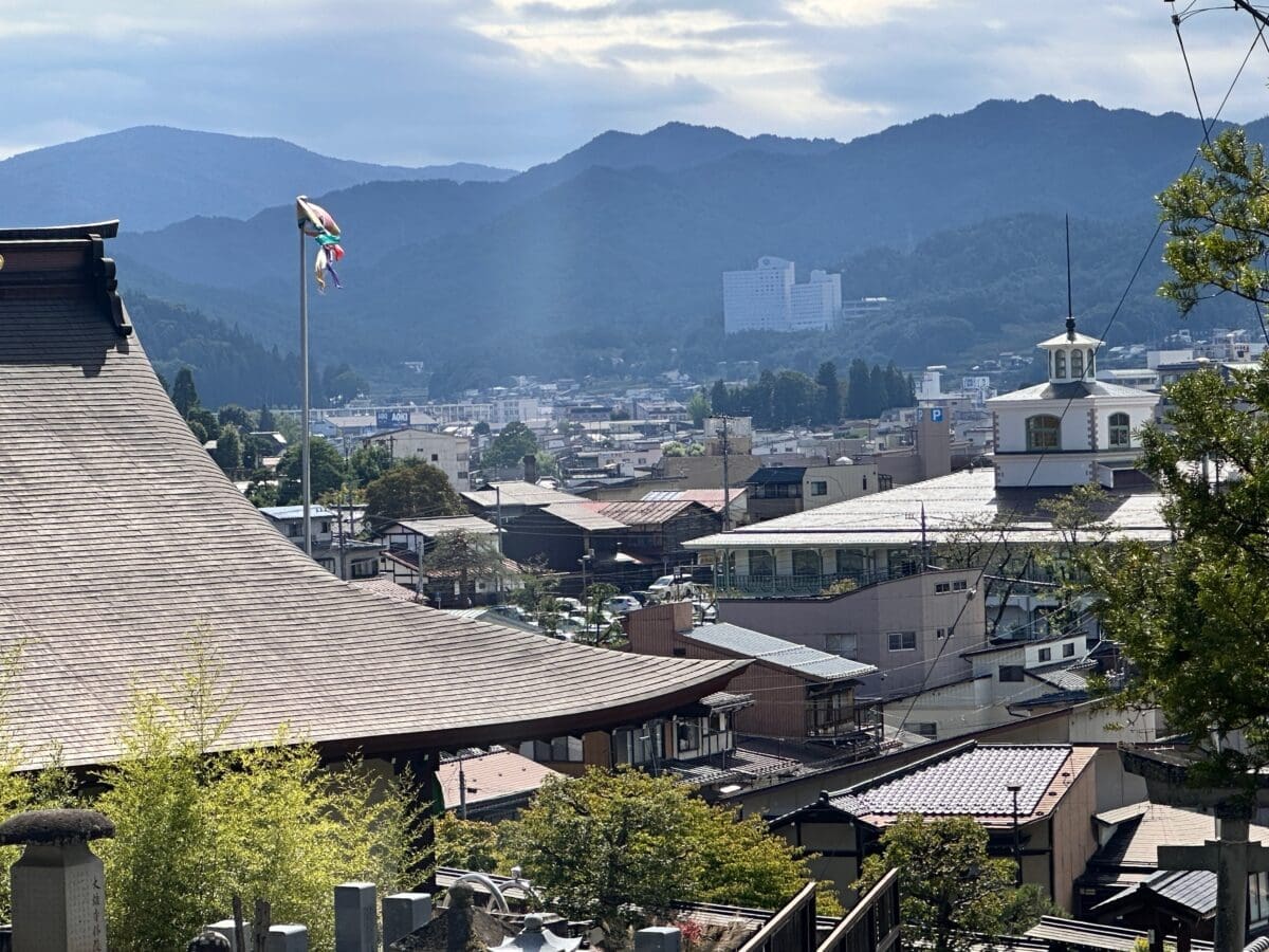 View over Takayama from Higashiyama Hakusan-jinja